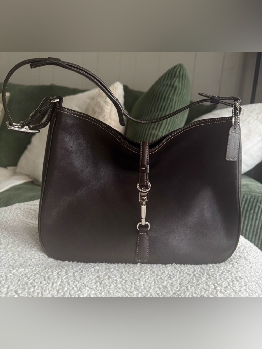 Dark Brown vintage Coach Hamilton Clip Hobo -7778